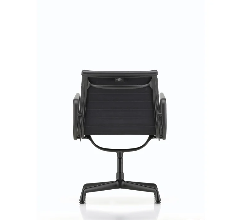 2512001-aluminium-chair-ea-108-master.jpg